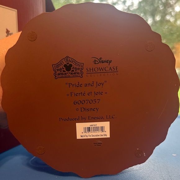 Jim Shore Orange and Gray Cat Family Figurine - Picture 3 of 4